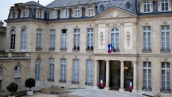 Γαλλία: Απέτυχε η συνάντηση κυβέρνησης-συνδικάτων για το συνταξιοδοτικό