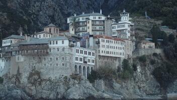 Συνεχίζονται οι έρευνες για τον αγνοούμενο μοναχό στο Άγιον Όρος