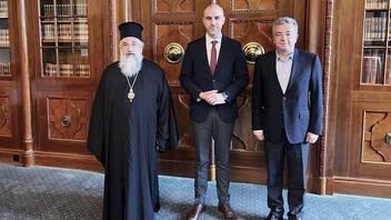 Με τον Αρχιδήμαρχο και τον Περιφερειάρχη του Ανόβερου συναντήθηκαν ο Αρχιεπίσκοπος και ο Περιφερειάρχης Κρήτης 