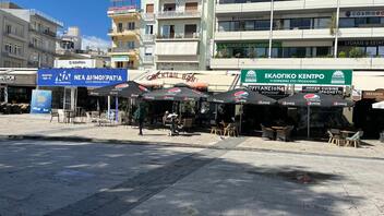 ΝΔ και ΠΑΣΟΚ στο Ηράκλειο κόλλησαν δίπλα- δίπλα τα εκλογικά τους κέντρα
