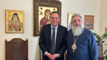 Συνάντηση Φραγκίσκου Λαμπρινού με τον Αρχιεπίσκοπο Κρήτης