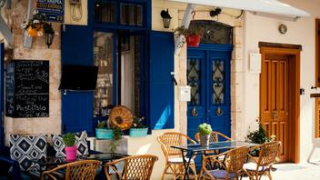 Airbnb: Ανάρπαστα τα ακίνητα στην Κρήτη