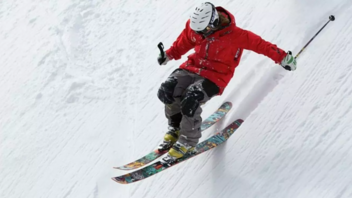 Ελβετία: Εννέα σκιέρ τραυματίστηκαν από χιονοστιβάδα	