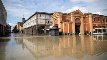 Ιταλία: Δεκατέσσερις οι νεκροί από τις πλημμύρες 