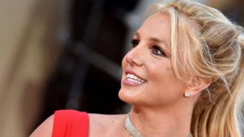 Britney Spears: Ψυχίατρος προειδοποιεί ότι χρειάζεται βαριά φαρμακευτική αγωγή και νέα κηδεμονία