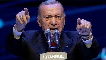Ερντογάν – «Η αντιπολίτευση μιλά με τρομοκράτες, εγώ παίρνω οδηγίες από τον Θεό»