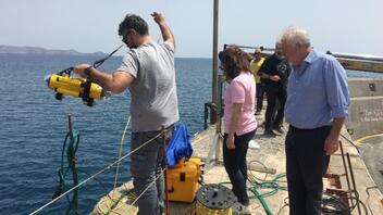 Ωκεανογραφικοί αισθητήρες για τα ρεύματα και τα κύματα στο λιμάνι του Ηρακλείου