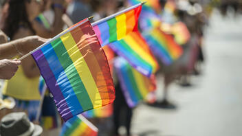 Γαλλία: Αυξήθηκαν οι σωματικές επιθέσεις σε βάρος της ΛΟΑΤΚΙ+ κοινότητας