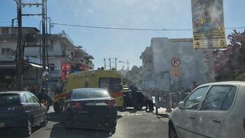 Σύγκρουση δύο αυτοκινήτων στο Ηράκλειο - Δείτε φωτογραφίες