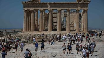 CNN: Ένα «τρελό» καλοκαίρι γεμάτο Αμερικανούς για Ελλάδα και Ευρώπη