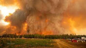 Καναδάς-Πυρκαγιές: Κρίσιμη η κατάσταση και τις επόμενες ημέρες