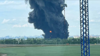 Ρωσία-ανταρσία Βάγκνερ: Στις φλόγες δεξαμενή πετρελαίου καυσίμων στην πόλη Βορόνεζ
