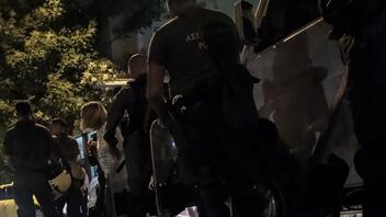 Επίθεση αγνώστων στα γραφεία του ΠΑΣΟΚ στην Αθήνα