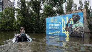 Πόλεμος στην Ουκρανία: Κατοχή, βομβαρδισμοί και τώρα πλημμύρες