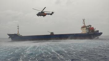 Σύγκρουση πλοίων στη Χίο: Τα 120 λεπτά της έντασης 