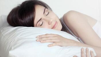 Ύπνος: Ποια είναι η καλύτερη ώρα για την υγεία της καρδιάς