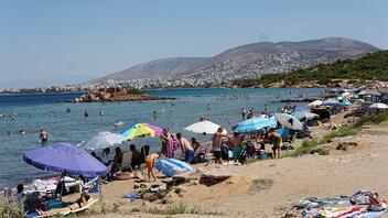 Ανάσα δροσιάς με... υψηλές θερμοκρασίες στην Κρήτη - Έφτασε τους 40,9 °C ο υδράργυρος