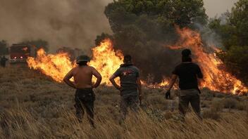 Πυρκαγιές-Καύσωνας: Γιατί η Τετάρτη θα είναι η χειρότερη μέρα