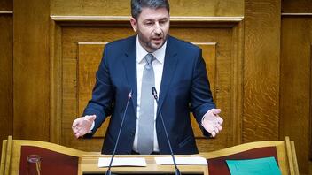  Ανδρουλάκης: Δεν δίνουμε ψήφο εμπιστοσύνης – Διαφωνούμε ευθέως με το επιτελικό κράτος