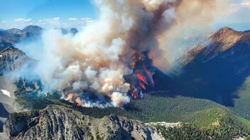 Καναδάς: Εκατοντάδες φωτιές μαίνονται στη χώρα