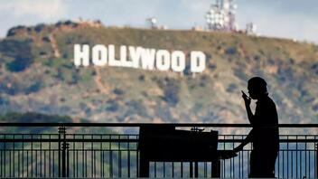 Απεργία στο Χόλιγουντ: Στούντιο και σεναριογράφοι συνεχίζουν σήμερα τις διαπραγματεύσεις