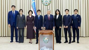 Προεδρικές εκλογές στο Ουζμπεκιστάν - Αναμένεται νέα επικράτηση του Μιρζιγιόγεφ