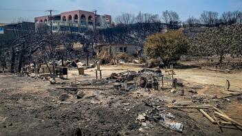 Άμεση ενίσχυση για την αποκατάσταση υποδομών σε οικισμούς της Ρόδου που επλήγησαν από τις πυρκαγιές