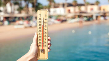Ρεκόρ θερμοκρασίας "χτυπάει" η Κρήτη - 35 βαθμοί Κελσίου σήμερα
