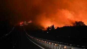 Έβρος: Μαίνεται για όγδοο 24ωρο η φωτιά