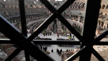 Ρώμη: «Πολιορκία» του Κολοσσαίου από… αρουραίους
