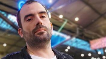 Νεκρός ο δημοσιογράφος Αντώνης Χρυσουλάκης μετά από φωτιά στο διαμέρισμά του