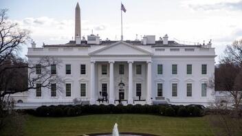 Ο Λευκός Οίκος προειδοποιεί για τον κίνδυνο δημοσιονομικής παράλυσης των ΗΠΑ προσεχώς