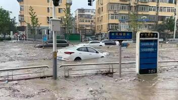 Κίνα: Οι σφοδρότερες των τελευταίων 140 ετών οι πρόσφατες καταιγίδες στο Πεκίνο