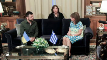 Συνάντηση Ζελένσκι-Σακελλαροπούλου: "Η Ελλάδα θα συνεχίσει να στηρίζει την Ουκρανία σε όλα τα επίπεδα"