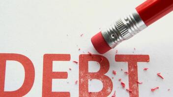 Δημόσιο χρέος: Πώς εκτινάχθηκε στο ύψος – ρεκόρ των 404,68 δισ. ευρώ