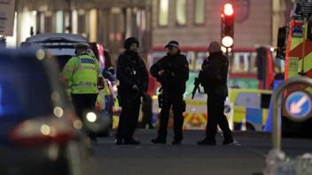 Η Αστυνομία "σαρώνει" πάρκο του Λονδίνου αναζητώντας δράπετη