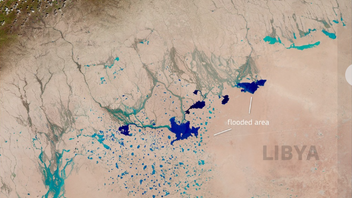 "Λίμνες" στην έρημο Σαχάρα μετά το πέρασμα της κακοκαιρίας Daniel