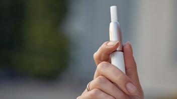 Γαλλία: Σχέδιο για απαγόρευση των ηλεκτρονικών τσιγάρων μίας χρήσης