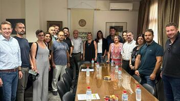 Με τη Διοίκηση και μέλη του Εμπορικού Συλλόγου Ηρακλείου συναντήθηκε η Μαρία Καναβάκη