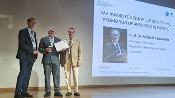 Απονομή του Βραβείου της European Acoustics Association (ΕΑΑ) στον καθηγητή Μιχαήλ Ταρουδάκη
