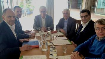 Γιώργος Γεραπετρίτης: Συνάντηση με ιδρυτές της HIAS