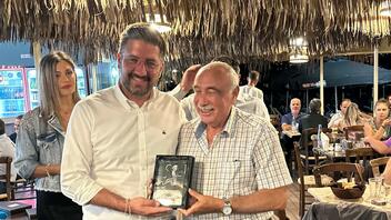Τον Δήμαρχο Μαλεβιζίου τίμησε η Διεθνής Επιτροπή Μεσογειακών Αγώνων 
