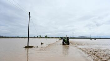 Ανθρωπιστική βοήθεια για τους πλημμυροπαθείς και στον Δήμο Πλατανιά