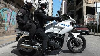 Σε «κόκκινο συναγερμό» η ΕΛΑΣ: Φόβοι για πυρήνες τρομοκρατών και «μοναχικούς λύκους» στην Ελλάδα