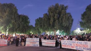 Στους δρόμους και πάλι για το Βενιζέλειο - Νέα διαμαρτυρία στο Ηράκλειο - Βίντεο και φωτογραφίες