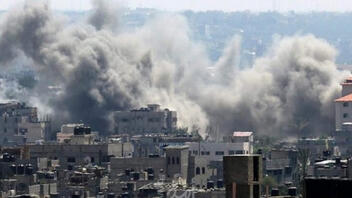 Το Ισραήλ εντείνει την επίθεση κατά της Χαμάς, υπόσχεται βοήθεια στους άμαχους Παλαιστίνιους