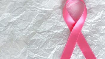 Καρκίνος του μαστού: Με ποια φαγητά στην εφηβεία συνδέεται