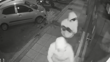 Κάμερα καταγράφει επίθεση με φθορές σε κατάστημα στο Ηράκλειο: Δείτε video!