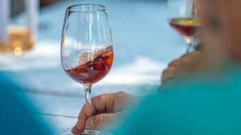 «Heraklion Flavors»: Δράσεις του Δήμου Ηρακλείου για την προβολή του κρητικού οίνου