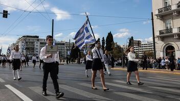  Καιρός: Με καλό καιρό οι παρελάσεις σε Αθήνα και Θεσσαλονίκη